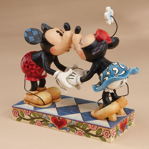Mickey and MInnie Kissing